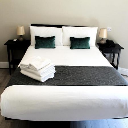 Rosebank Accommodation Joanesburgo Exterior foto